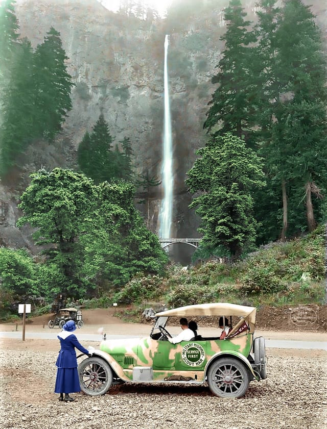 Multmonah falls.jpg